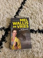 Mel Wallis de Vries - Klem, Ophalen of Verzenden, Zo goed als nieuw, Mel Wallis de Vries