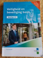 Veiligheid en beveiliging basis (Theorieboek), Boeken, Ophalen of Verzenden, MBO