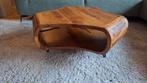 Nieuwe salo tafel  teakhout  heel appart model, Huis en Inrichting, Banken | Voetenbanken en Poefen, Ophalen, Nieuw, Rechthoekig