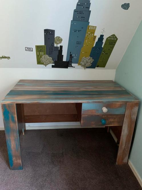 Bureau van steigerhout,, Huis en Inrichting, Bureaus, Zo goed als nieuw, Bureau, Ophalen