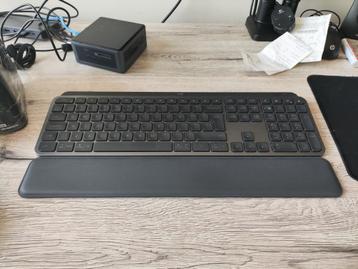 Logitech MX Keys polssteun beschikbaar voor biedingen
