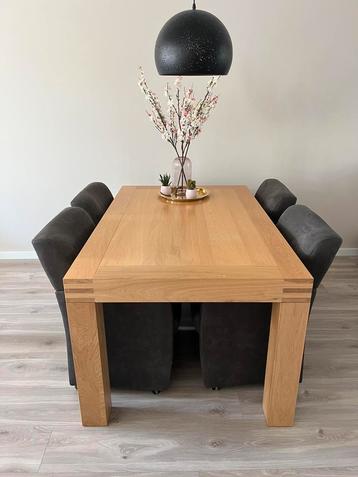 Goossens eettafel Clear eiken gelakt blank beschikbaar voor biedingen