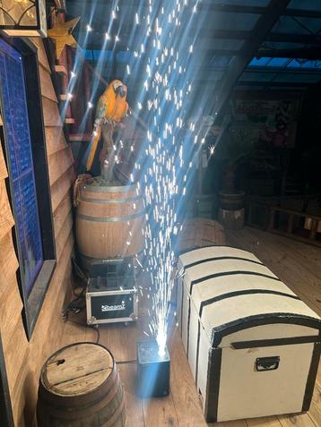 Showven Sparkular Mini - Spark Effect Machine beschikbaar voor biedingen