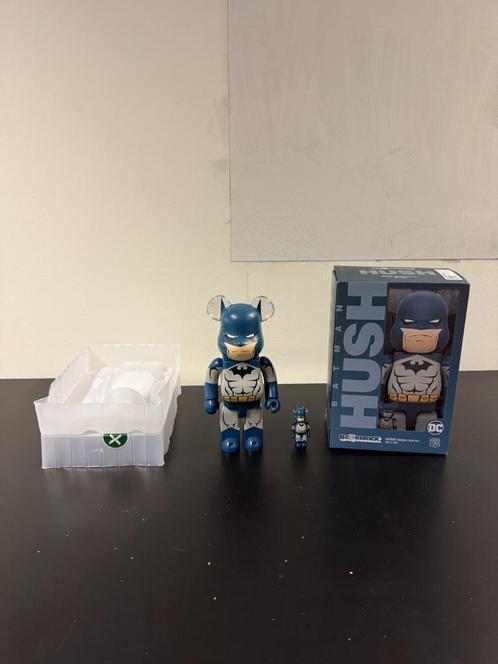 Batman BEARBRICK 100% + 400% STOCKX verified, Verzamelen, Disney, Nieuw, Beeldje of Figuurtje, Overige figuren, Ophalen