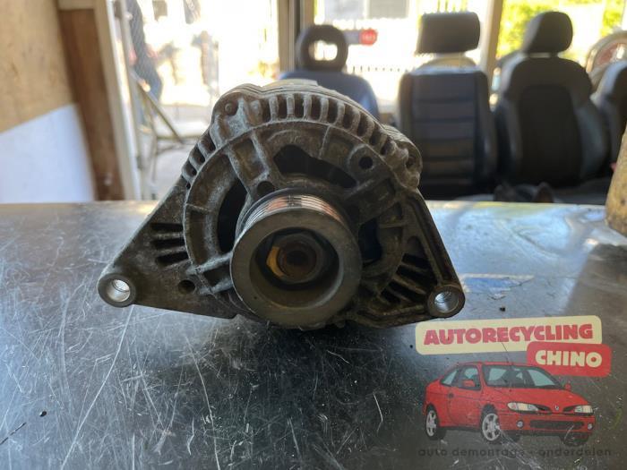 Dynamo van een Nissan Micra, Auto-onderdelen, Motor en Toebehoren, Nissan, Gebruikt, 3 maanden garantie, Ophalen