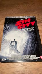 Sin City. Frank Miller, Robert Rodriguez + Quentin Tarantino, Vanaf 16 jaar, Verzenden, 1980 tot heden, Zo goed als nieuw