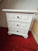 Vintage Nachtkastje met 3 Lades, Ophalen, Gebruikt, 55 tot 70 cm, 45 tot 65 cm