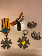 Avondvierdaagse hangers en kraag kroontjes, Ophalen of Verzenden, Overige soorten, Nederland, Overige typen