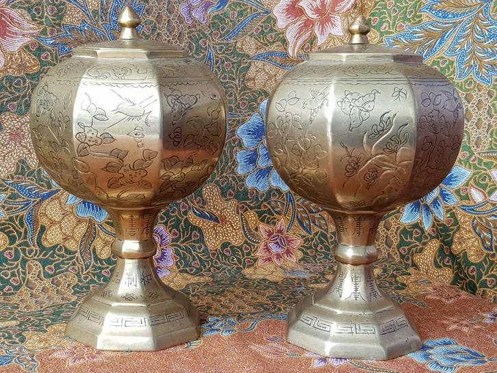 Mooi stel antieke kruidenpotten uit Japan van brons 20 cm., Antiek en Kunst, Kunst | Niet-Westerse kunst, Ophalen of Verzenden