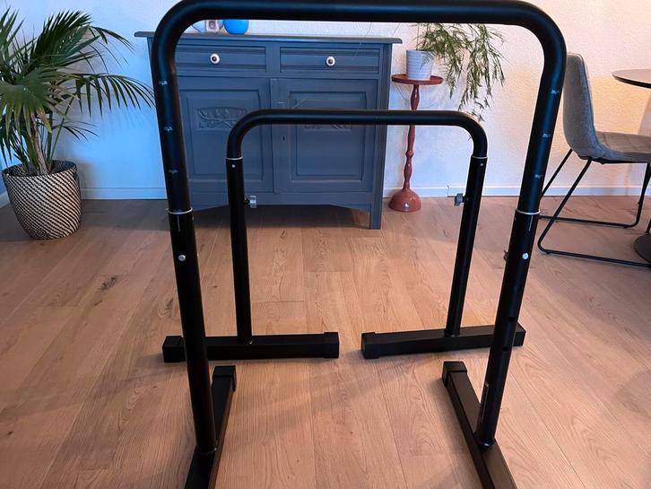 Corength Dip Bars - Verstelbaar & Compact, Sport en Fitness, Fitnessmaterialen, Nieuw, Overige typen, Armen, Ophalen