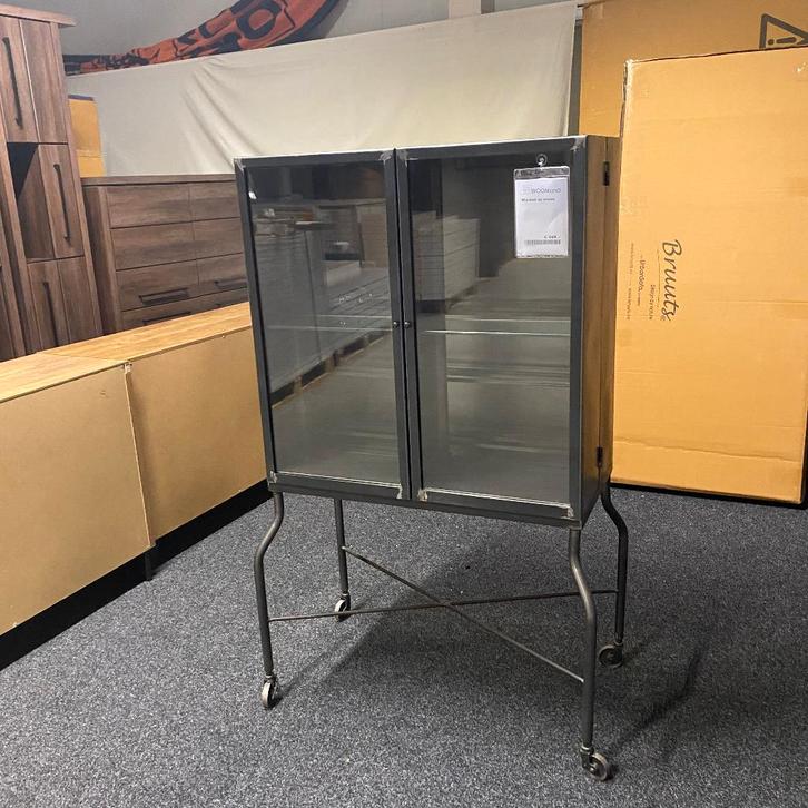NIEUW Opruiming! Wijnkast op wielen | Van €599,-, Huis en Inrichting, Kasten | Vitrinekasten, Nieuw, Minder dan 100 cm, 50 tot 100 cm