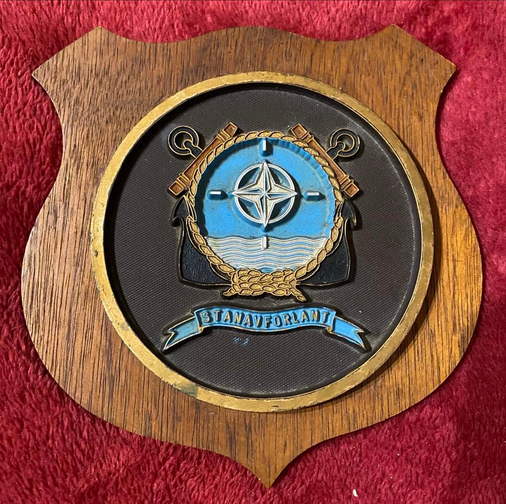 STANAVFORLANT Plaque Marine KM militaire schilde wapenschild, Verzamelen, Ophalen of Verzenden, Marine