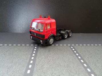 985 herpa mercedes sk 3-as trekker rood 1:87 truck trein beschikbaar voor biedingen