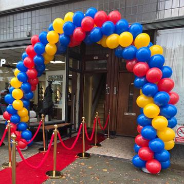 Te huur Ballonnenboog  beschikbaar voor biedingen