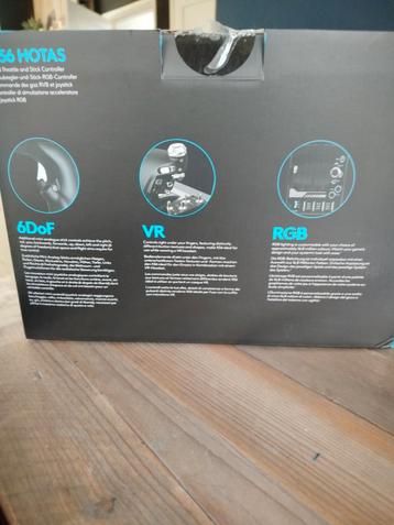 Logitech X56 HOTAS + Bureau Beugels - Flight Sim beschikbaar voor biedingen