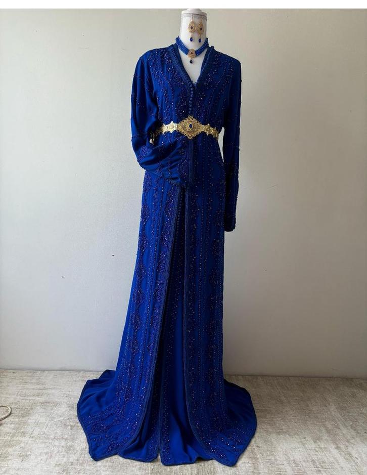 Takchita te HUUR, Kleding | Dames, Gelegenheidskleding, Zo goed als nieuw, Overige typen, Maat 46/48 (XL) of groter, Blauw, Ophalen
