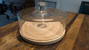 Taartplateau / Kaasplateau met stolp beschikbaar voor biedingen