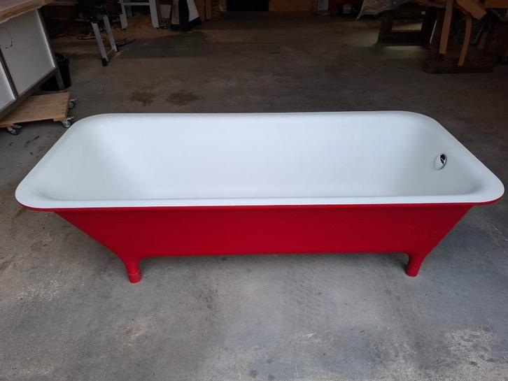 Vrijstaand Design Bad, Huis en Inrichting, Badkamer | Complete badkamers, Zo goed als nieuw, Ophalen