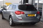 Opel Astra Sports Tourer 1.4 Turbo Business Edition | Navi |, Voorwielaandrijving, Euro 5, Stof, Zwart