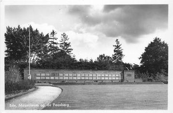 (387-140-011) Ede Mausoleum beschikbaar voor biedingen