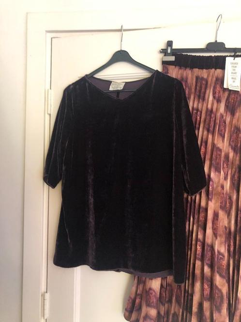 Forte_Forte paarse lichtgewicht velvet top mt II 36/38, Kleding | Dames, Tops, Zo goed als nieuw, Maat 36 (S), Paars, Korte mouw