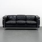 2x Cassina Le Corbusier LC2 3-zits Bank Zwart Leer, Niet ingevuld, Niet ingevuld, Driepersoons, 75 tot 100 cm