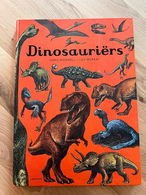 Dinosauriës boek Nederlandse editie, Boeken, Kunst en Cultuur | Beeldend, Zo goed als nieuw, Schilder- en Tekenkunst, Ophalen