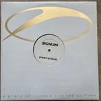 Signum ‎– First Strike | Trance klassieker 12" vinyl, Ophalen of Verzenden, Zo goed als nieuw, 12 inch, Techno of Trance