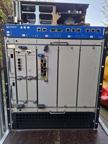 Juniper M120 router met 10G/1G ethernet modules beschikbaar voor biedingen