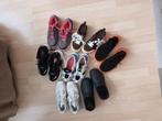 Schoenen 35 36 38. Nike is verkocht. Ziet nog goed uit., Huis en Inrichting, Kasten | Schoenenkasten, Ophalen of Verzenden, Zo goed als nieuw