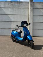 Vespa Sprint S 3V 80cc, Fietsen en Brommers, Scooters | Vespa, Ophalen, Maximaal 45 km/u, Vespa S, Zo goed als nieuw
