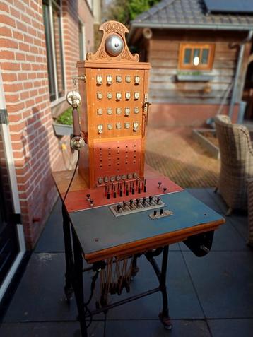 Antieke Telefooncentrale - Zeldzaam!  beschikbaar voor biedingen
