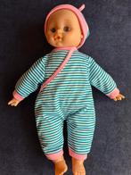 Hema babypop met gestreept pakje, Kinderen en Baby's, Speelgoed | Poppen, Ophalen of Verzenden, Zo goed als nieuw, Babypop