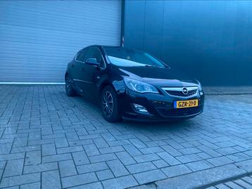 Opel Astra 2.0 Cdti 118KW 5D 2010 Zwart beschikbaar voor biedingen