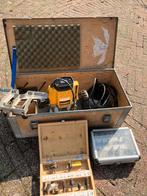 DeWalt bovenfrees DW614 + frezen + kist, Doe-het-zelf en Verbouw, Gereedschap | Freesmachines, Ophalen, Gebruikt, DeWalt, Bovenfrees