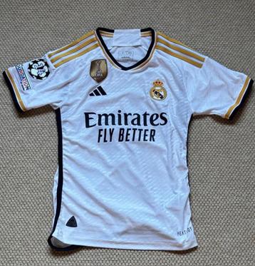 Originele Real Madrid 23/24 Thuisshirt Bellingham 5 beschikbaar voor biedingen