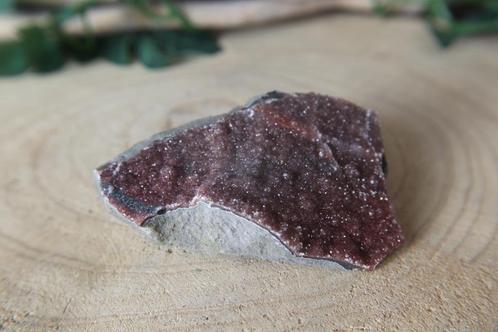 Regenboog amethist cluster 0119 mineraal ruw edelsteen, Verzamelen, Mineralen en Fossielen, Mineraal, Ophalen of Verzenden