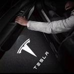 Tesla Instapverlichting - Deur Logo Projector - Verlichting, Auto diversen, Ophalen of Verzenden