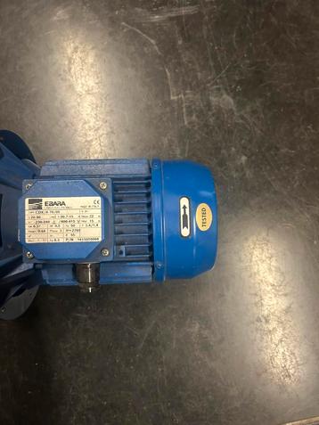 Nieuwe Ebara 400volt zie type plaatje 5500l/m beschikbaar voor biedingen