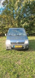 Ford Tourneo Connect 1.8 16V – 2004 – Rolstoelauto – 4 zi, Auto's, Ford, Voorwielaandrijving, 745 kg, 74 €/maand, 750 kg