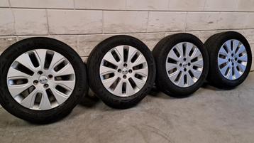 Lichtmetalen velgen Kia Rio Stonic Swift Yaris 195/55/16 beschikbaar voor biedingen