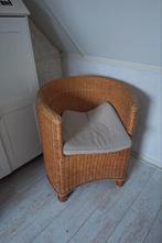 Rotan stoel met kussen, Huis en Inrichting, Fauteuils, Ophalen, Gebruikt, Riet of Rotan