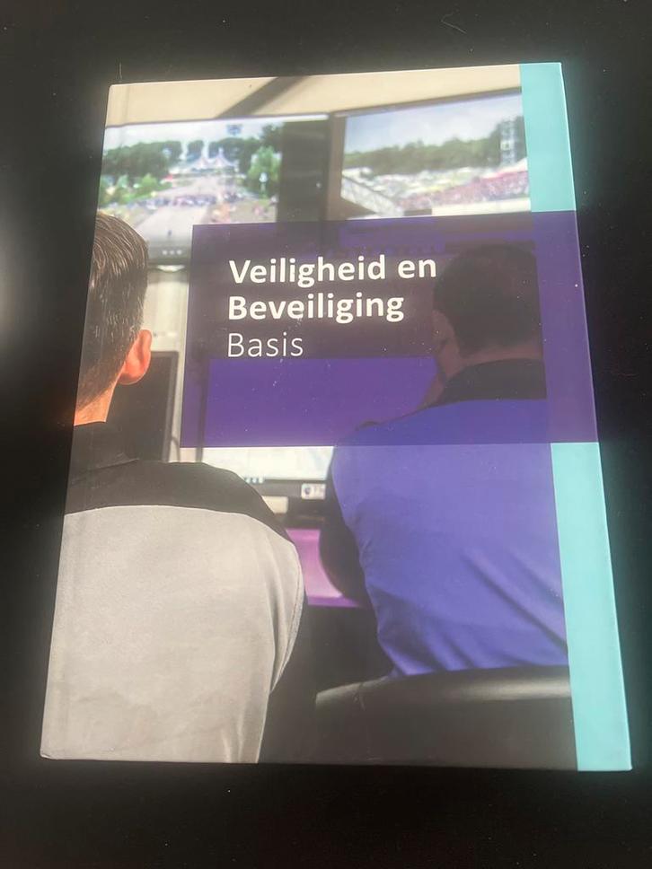 Veiligheid en Beveiliging Basis - Schoolboek, Boeken, Studieboeken en Cursussen, Zo goed als nieuw, MBO, Gamma, Ophalen