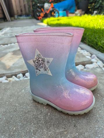 Girls Laarzen shoes ..frozen theme  beschikbaar voor biedingen