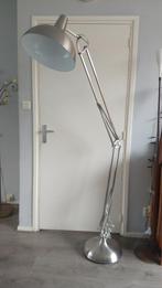 Knikarm vloerlamp, Huis en Inrichting, Ophalen, Zo goed als nieuw, Metaal, 150 tot 200 cm