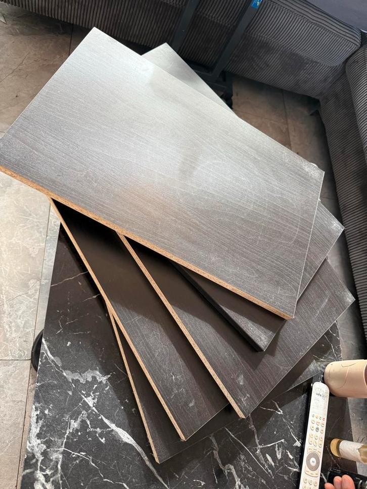 5 IKEA Besta Planken 56x36 Bruin, Huis en Inrichting, Kasten | Overige, Gebruikt, Ophalen