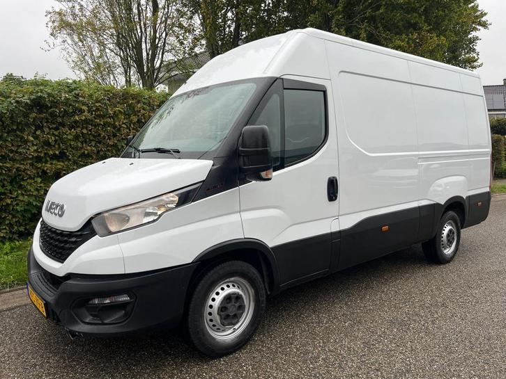 Iveco Daily 35S18V 3.0 ,Laadklep , luchtvering, Auto's, Bestelauto's, Bedrijf, ABS, Airconditioning, Centrale vergrendeling, Cruise Control