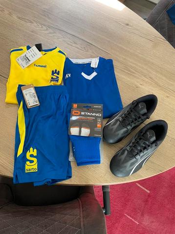 Nieuwe outfit Sarto beschikbaar voor biedingen