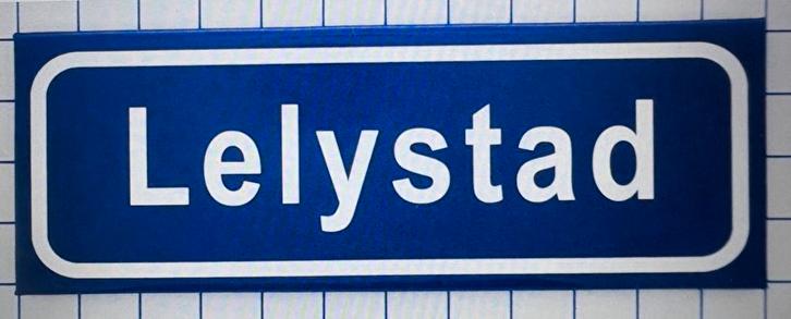 Appartement/studio/kamer in Lelystad gezocht, Huizen en Kamers, Op zoek naar een kamer