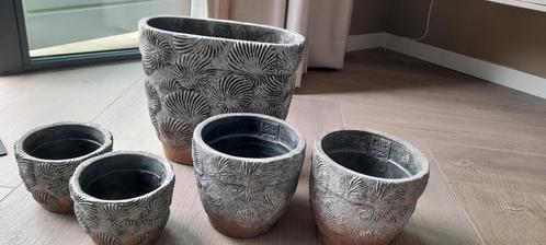 PTMD bloempotten grijs, Huis en Inrichting, Overige Huis en Inrichting, Zo goed als nieuw, Ophalen